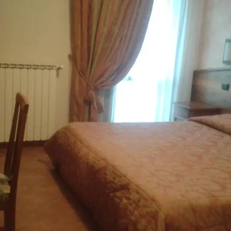 Hotel Cristallo Cerreto Laghi Room photo